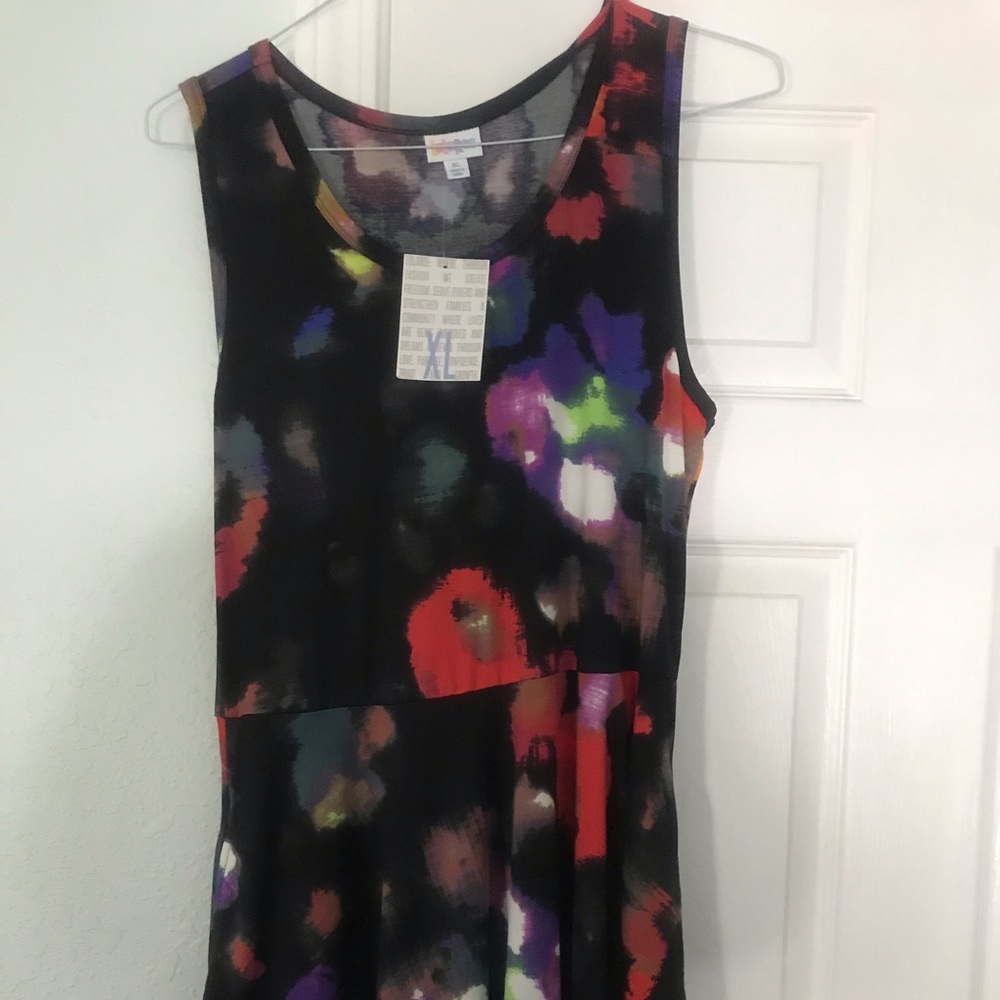 Lularoe Nicki